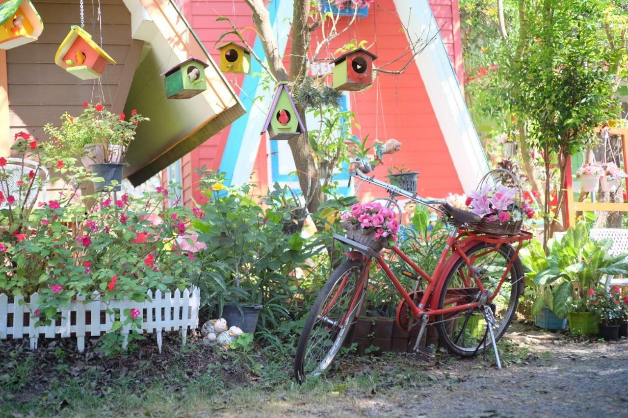 A Houses Homestay 나콘라차시마 외부 사진