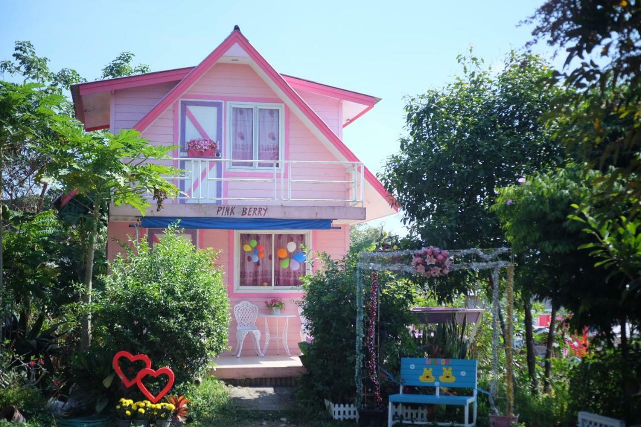 A Houses Homestay 나콘라차시마 외부 사진