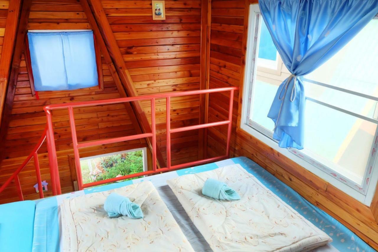 A Houses Homestay 나콘라차시마 외부 사진