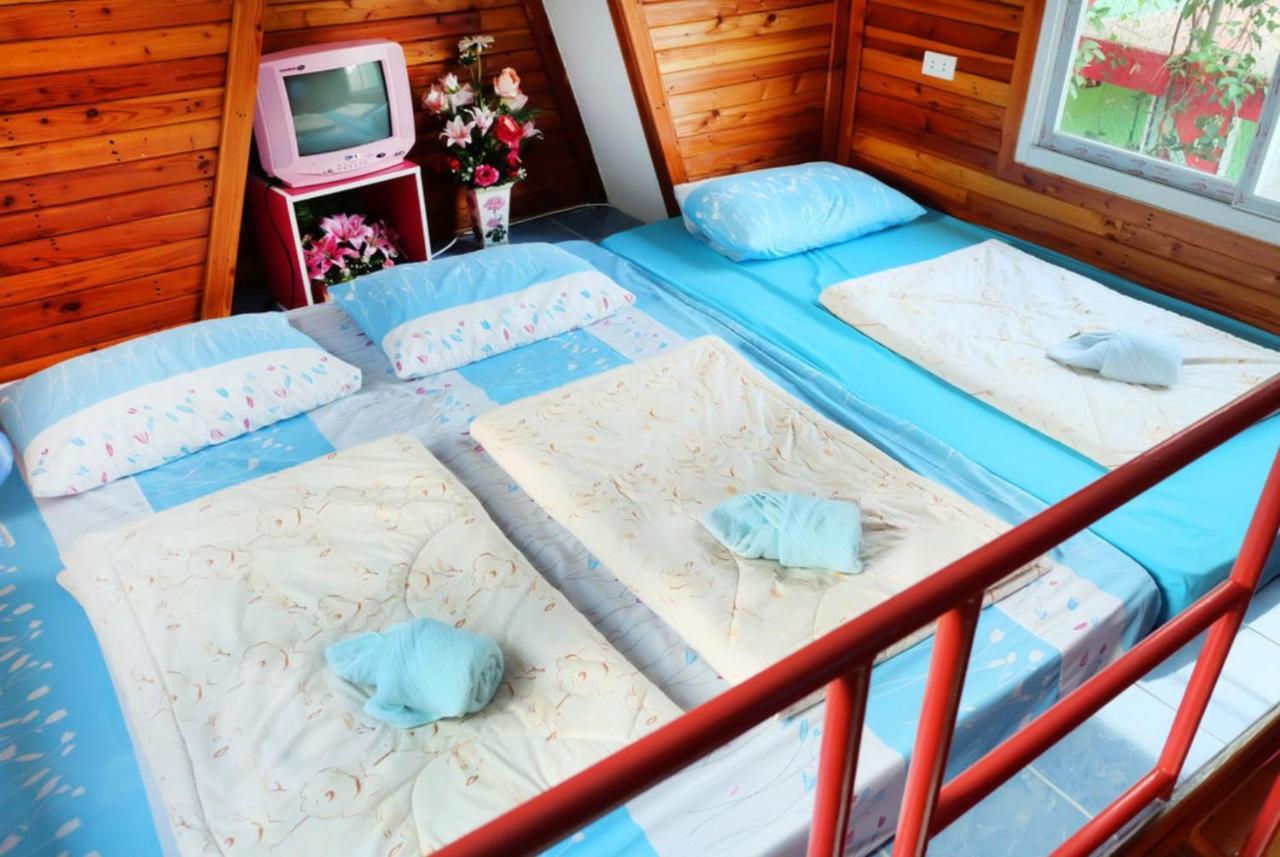 A Houses Homestay 나콘라차시마 외부 사진